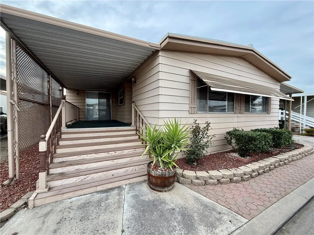 Additional image 2 of 2240 Golden Oak Lane Unit 47, Merced, CA 95341