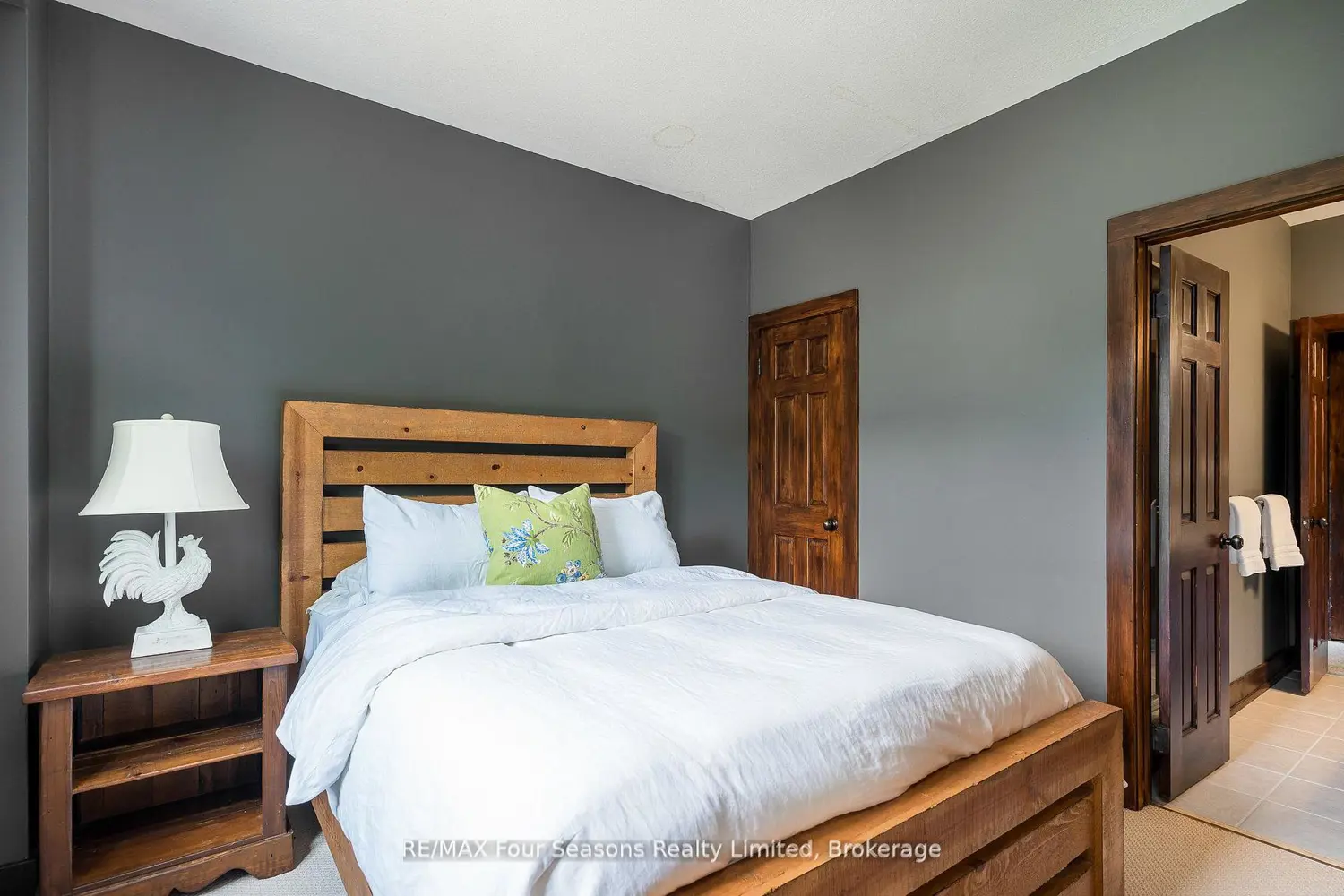 Additional image 16 of 106 Venture Boulevard