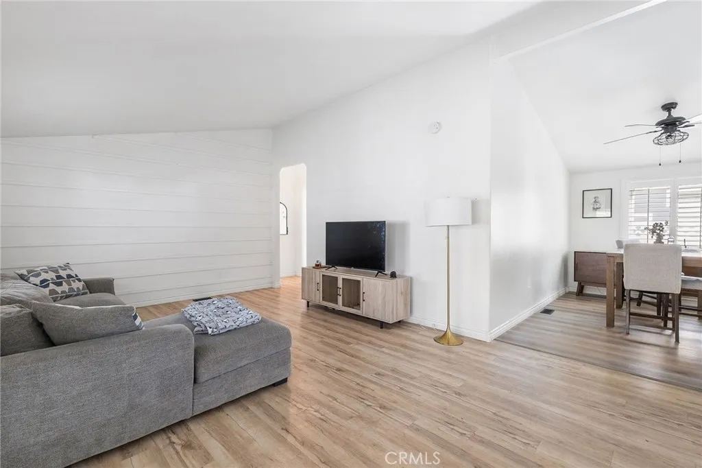 Additional image 11 of 140 W Pioneer Avenue Unit 38, Redlands, CA 92374