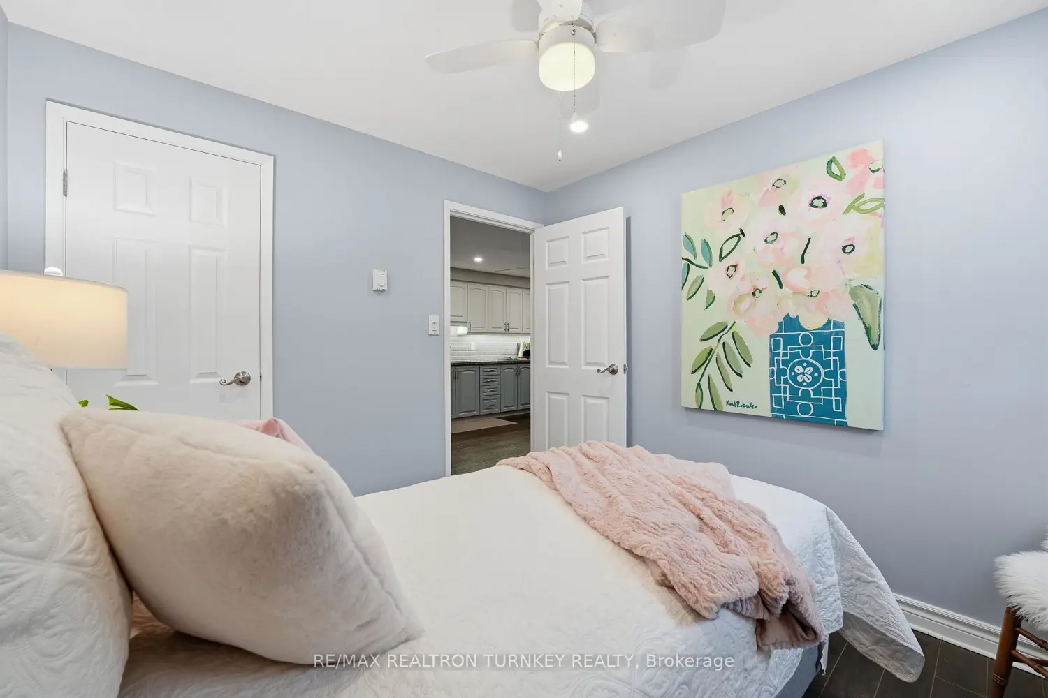 Additional image 12 of 74 The Queensway 202