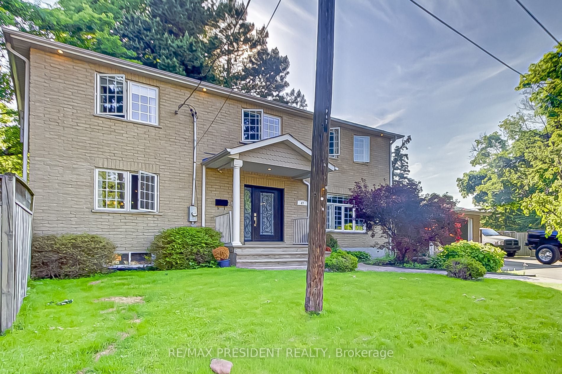 Additional image 3 of 47 Harlow Crescent, Toronto, ON, M9V 2Y7