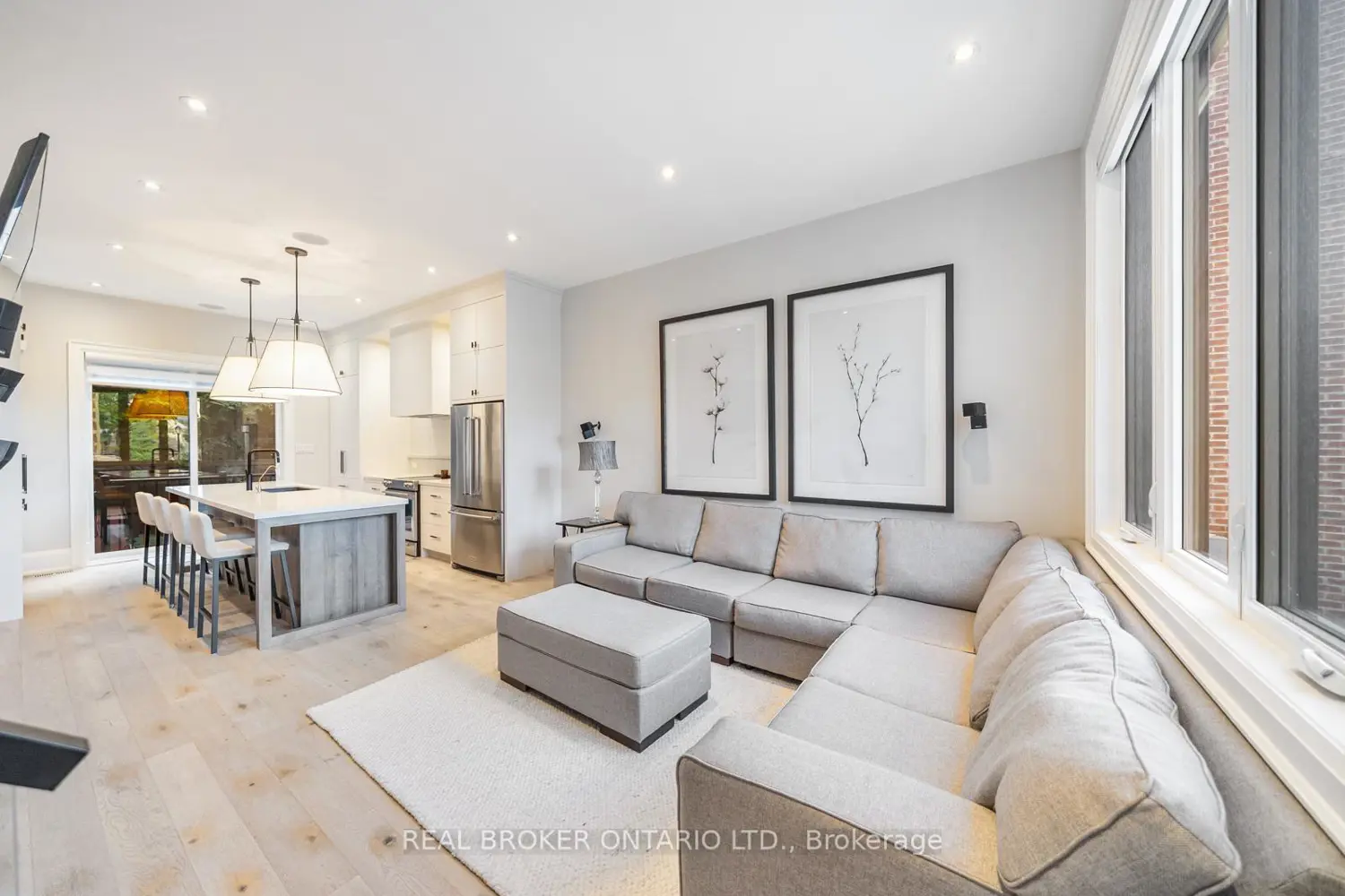 Additional image 10 of 172&174 Victoria Street