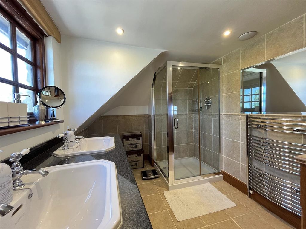 Additional image 13 of 4 bed detached house for saleStreet End Lane, Broad Oak, Heathfield TN21