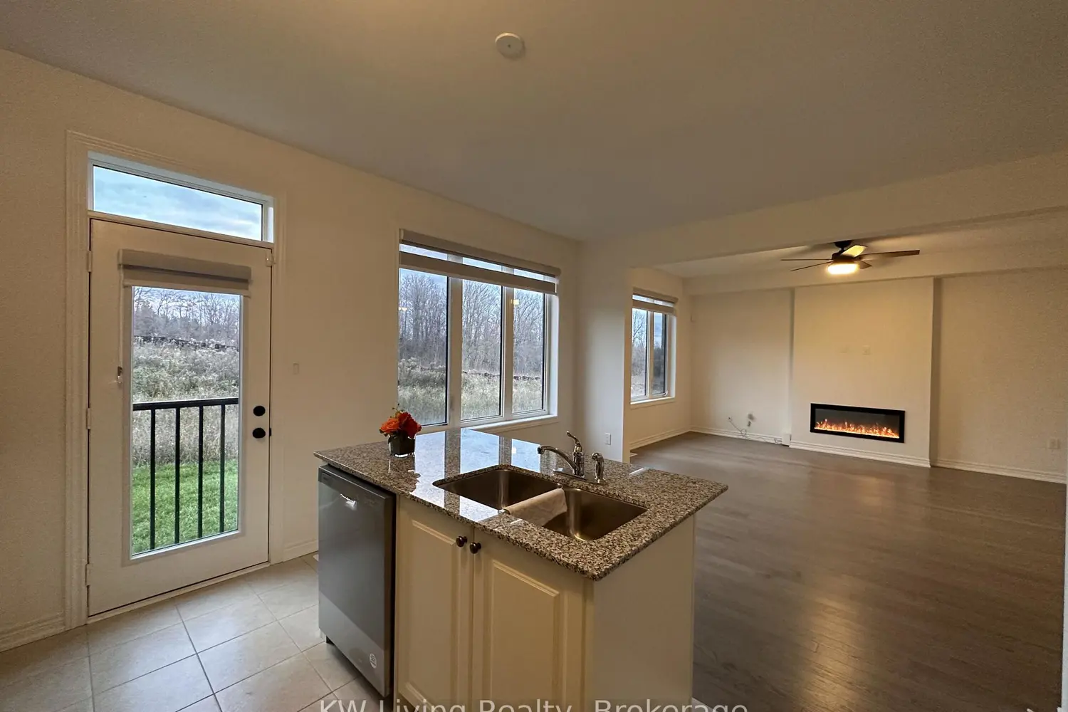 Additional image 7 of 1266 Talisman Manor