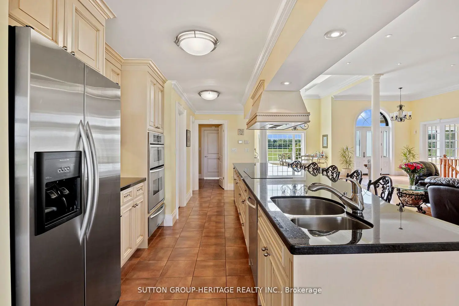 Additional image 9 of 2100 Taunton Road