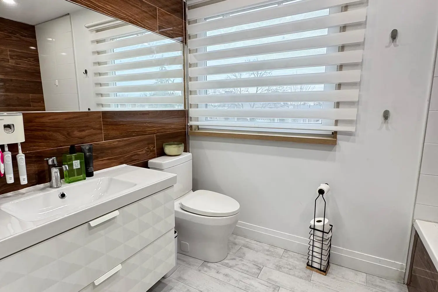 Additional image 6 of 1690 Saltdene Terrace