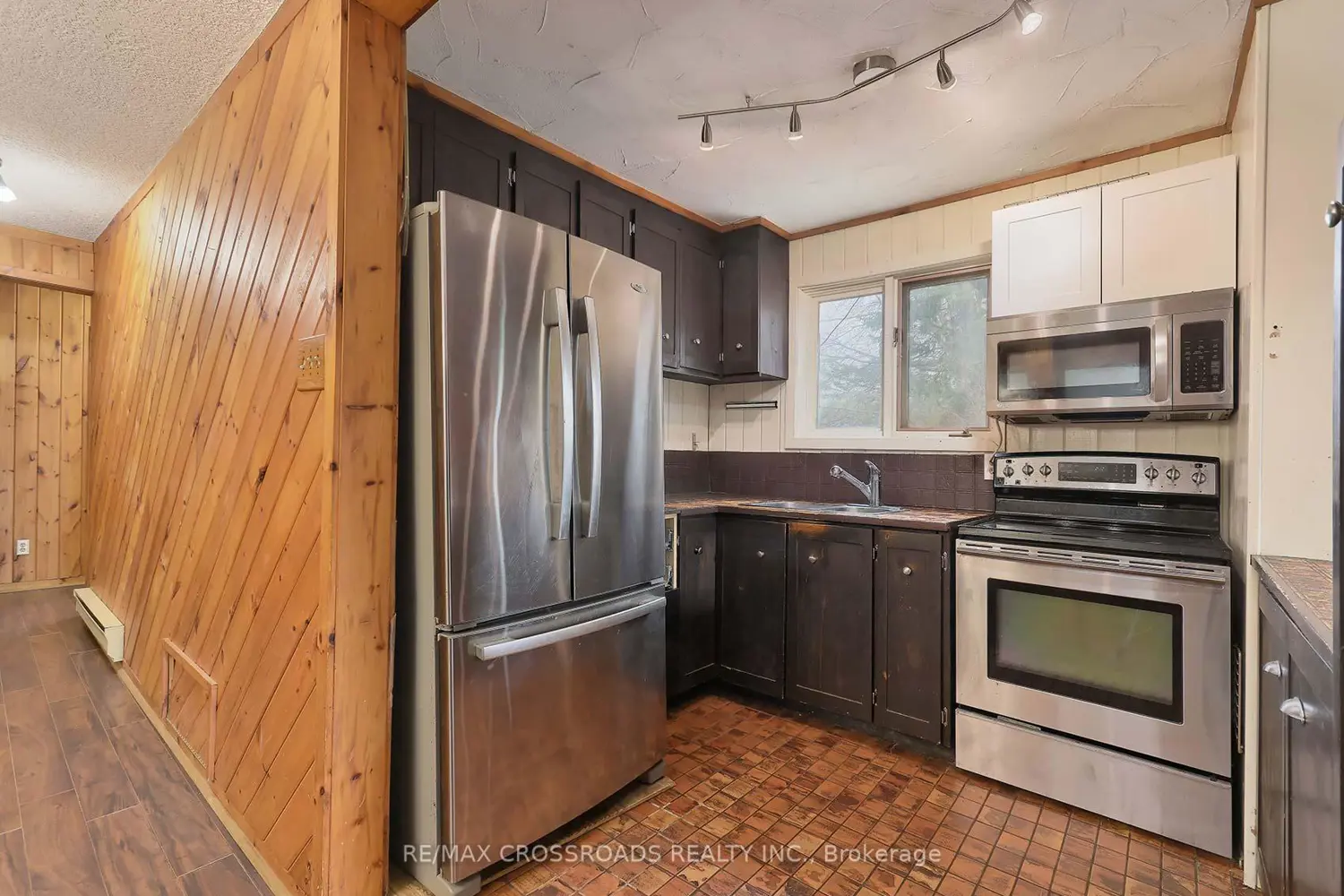 Additional image 9 of 2726 9Th Line