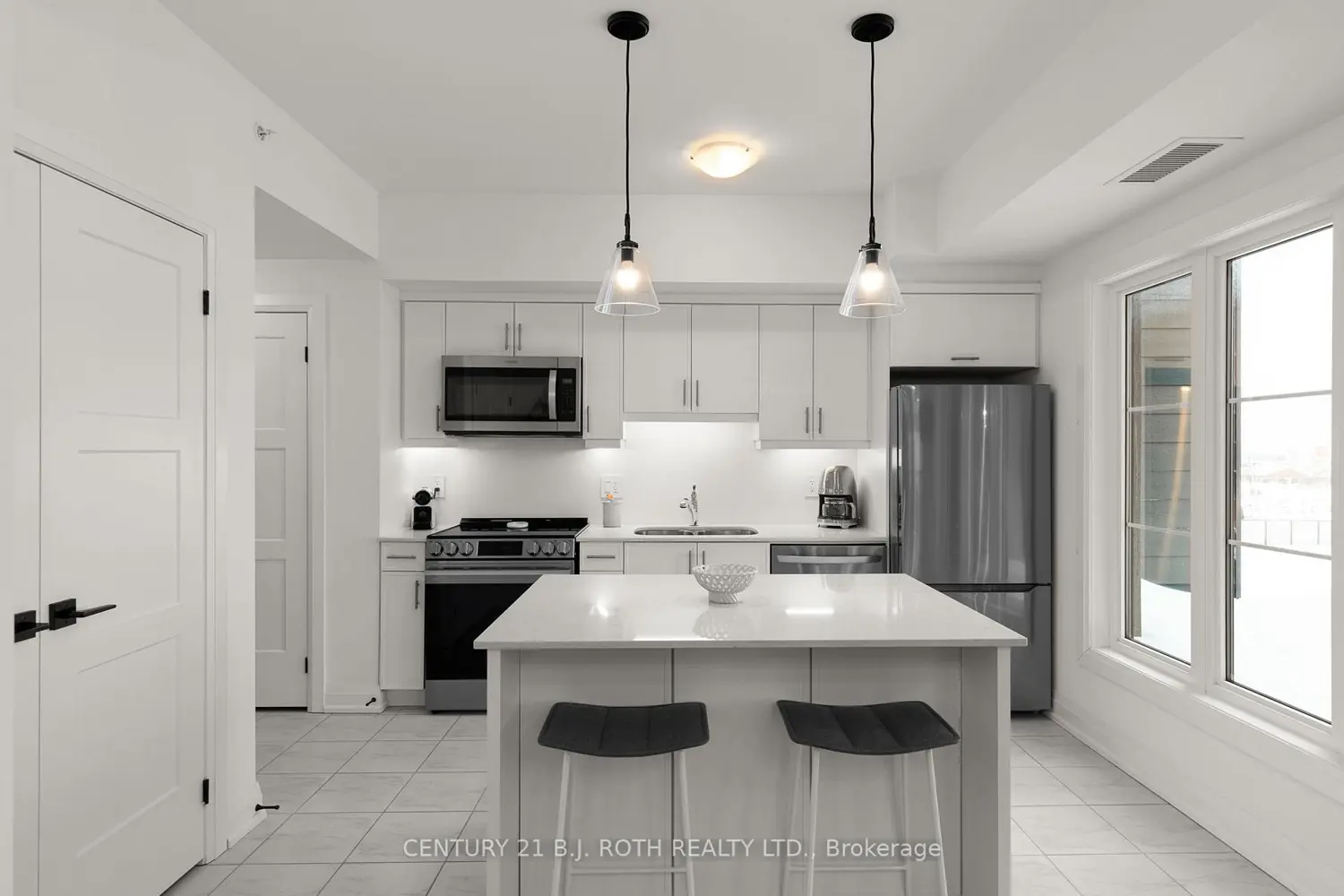 Additional image 6 of 15 Kneeshaw Drive 511