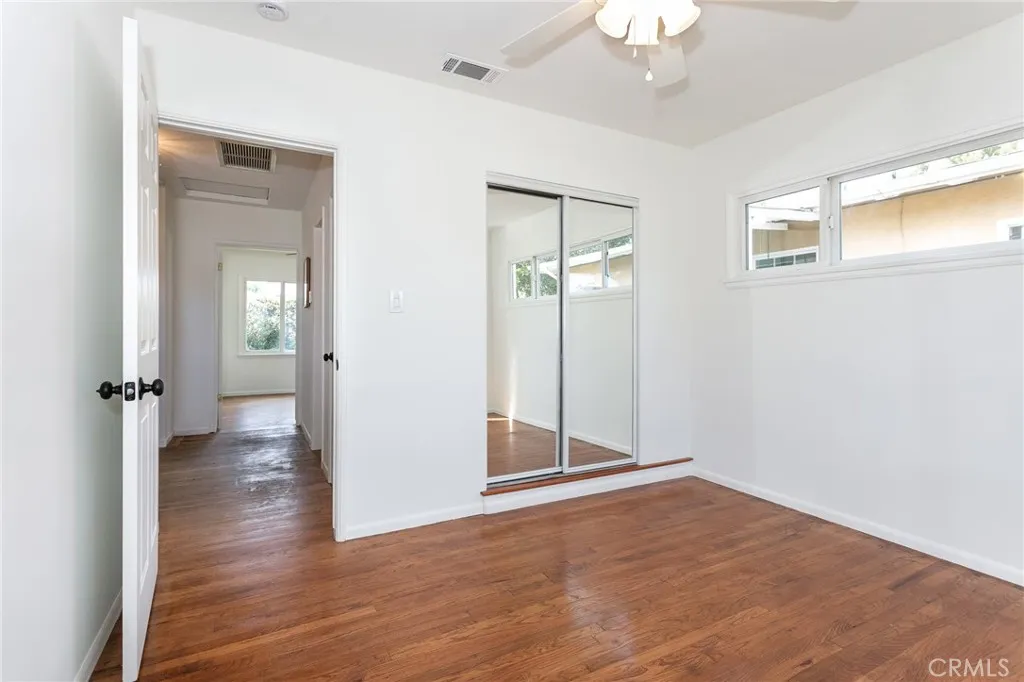 Additional image 20 of 7513 Oak Park Ave, Lake Balboa, CA 91406