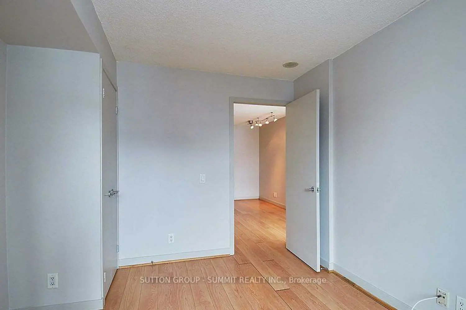 Additional image 10 of 361 Front Street 1003