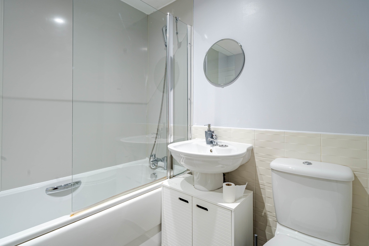 Additional image 7 of 3 Bed Semi-Detached House, New Village Way, LS27, N1 7GU