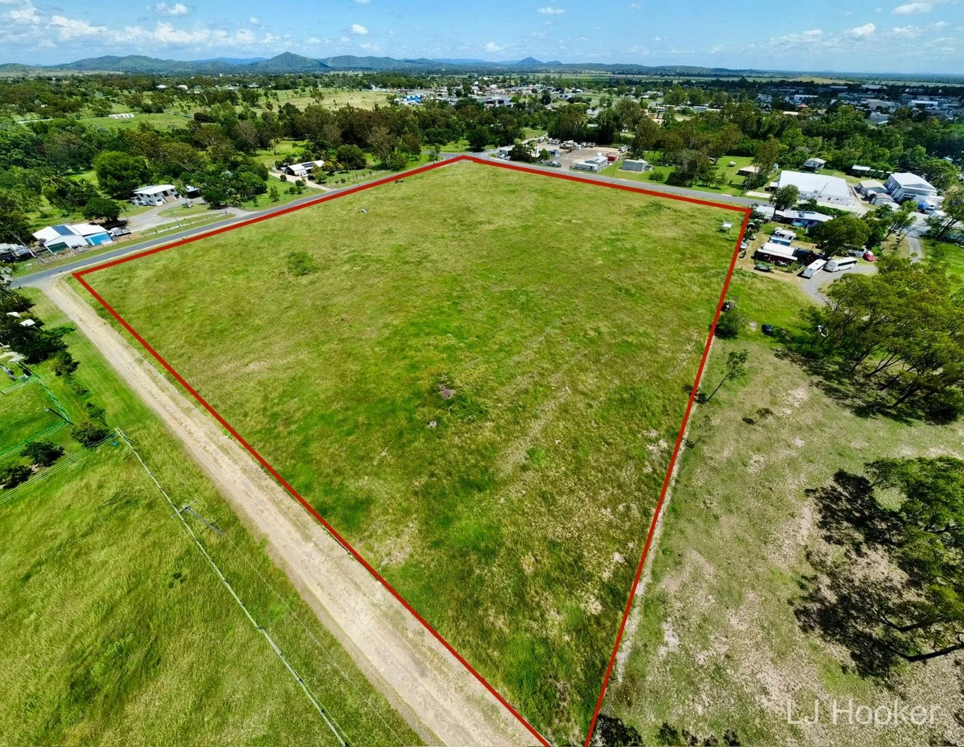 138 Middle Road, Gracemere QLD 4702