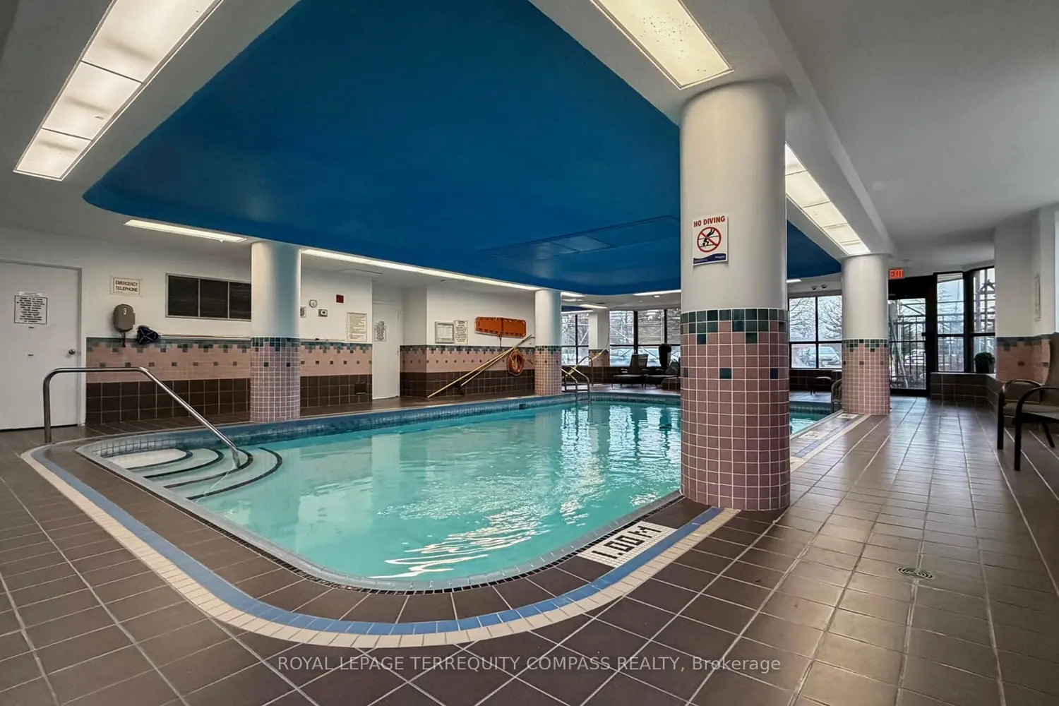 Additional image 18 of 1155 Bough Beeches Boulevard 208