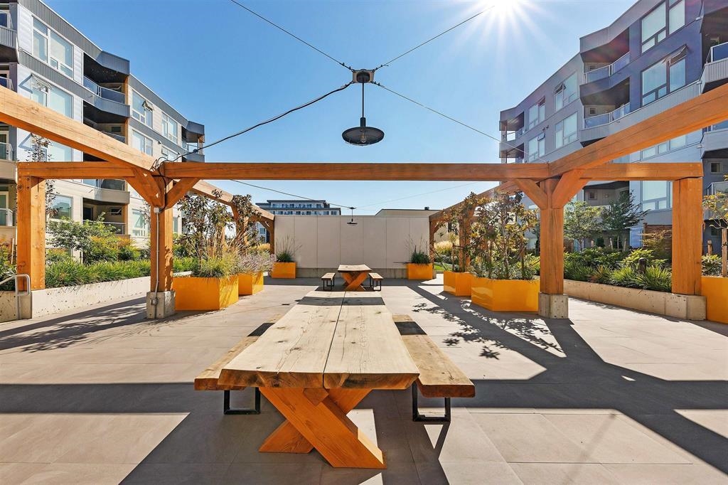 Additional image 3 of 410-32828 Landeau Place, Abbotsford, BC, V2S 0M4