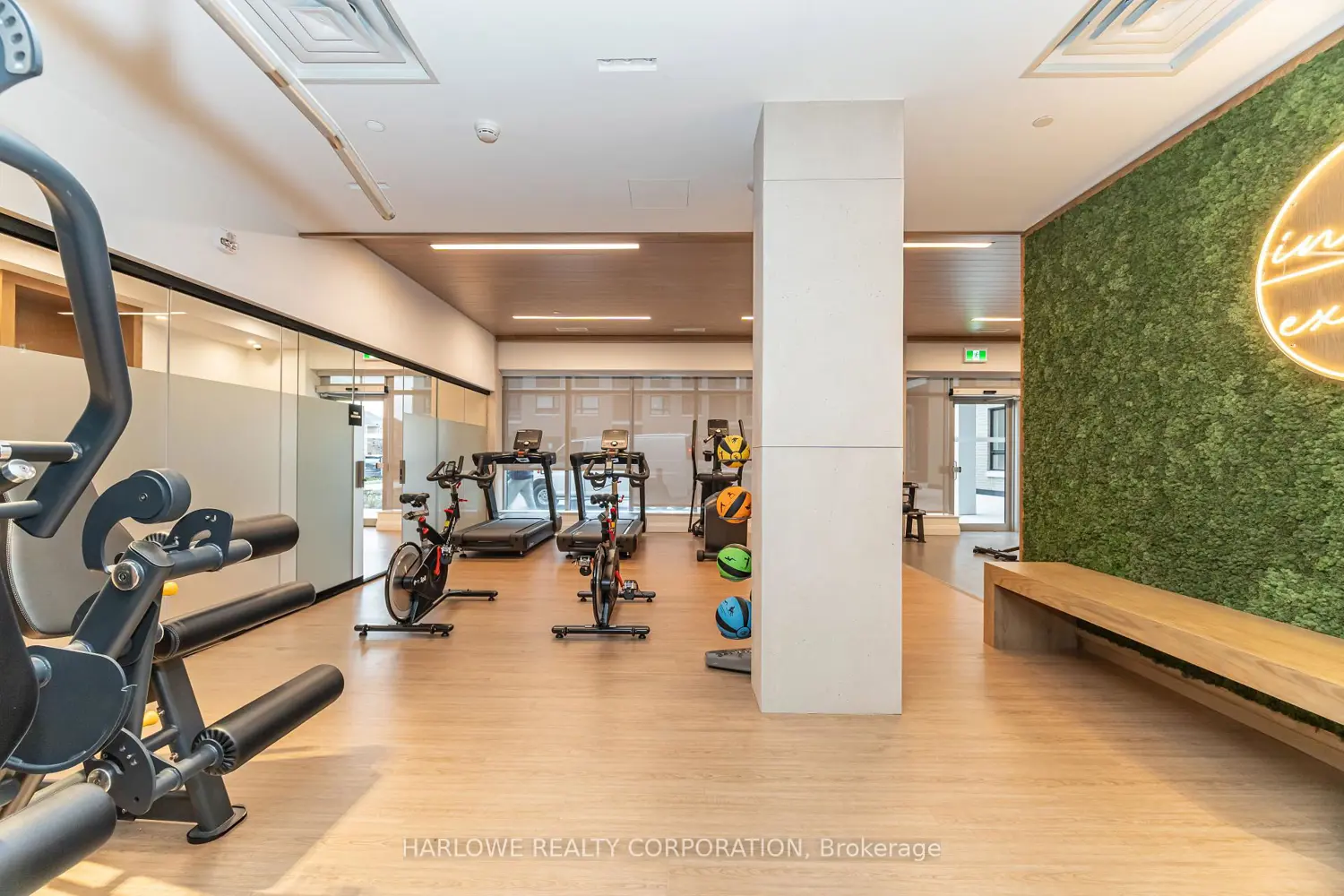 Additional image 11 of 3250 Carding Mill Trail 103