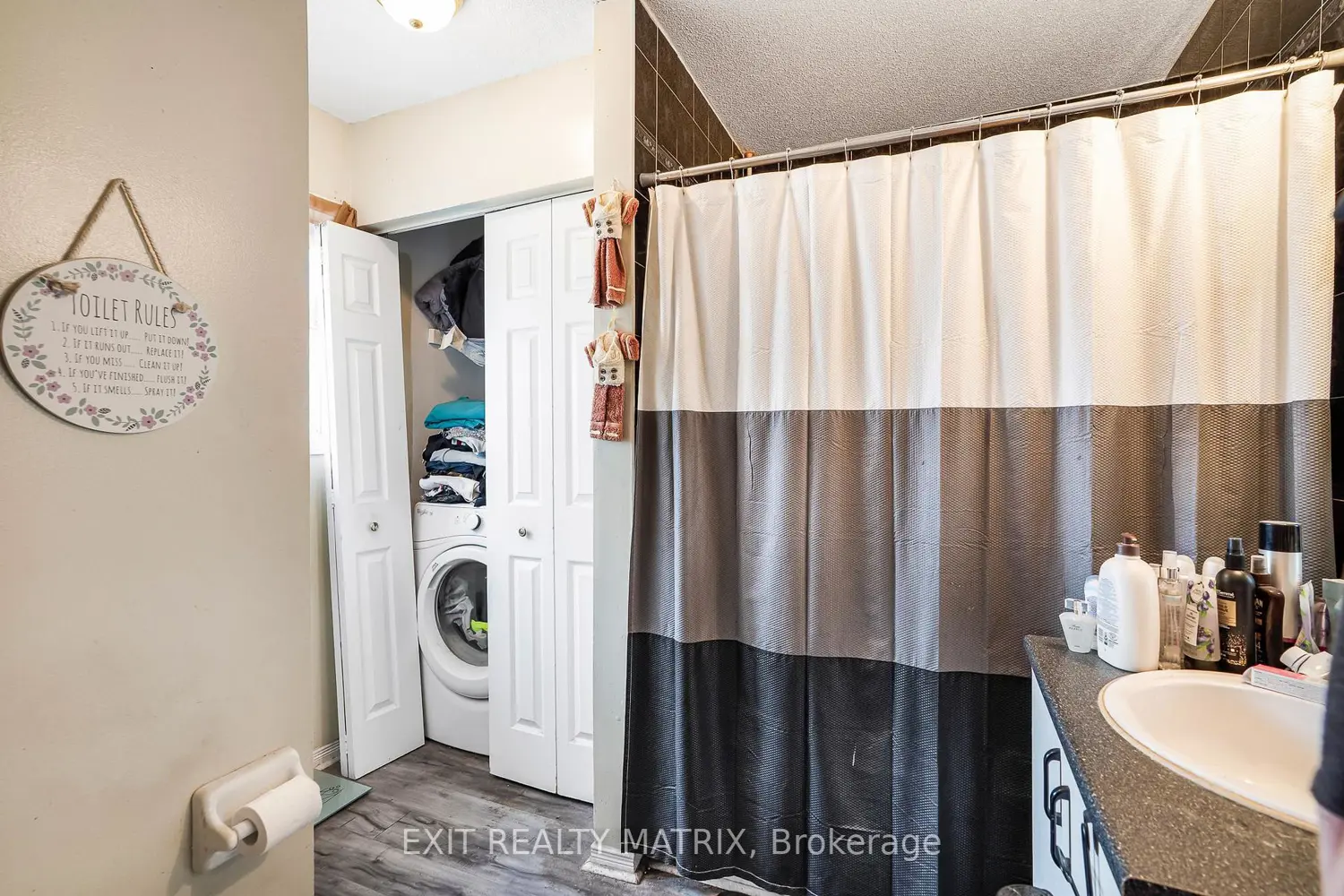 Additional image 11 of 993 Jacynthe Street