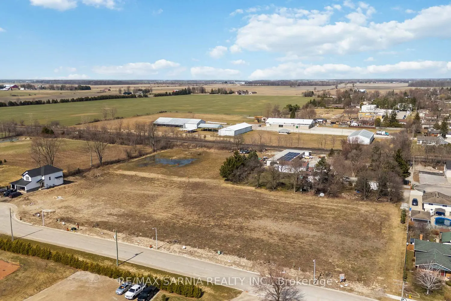 Additional image 4 of 591 Plympton Street