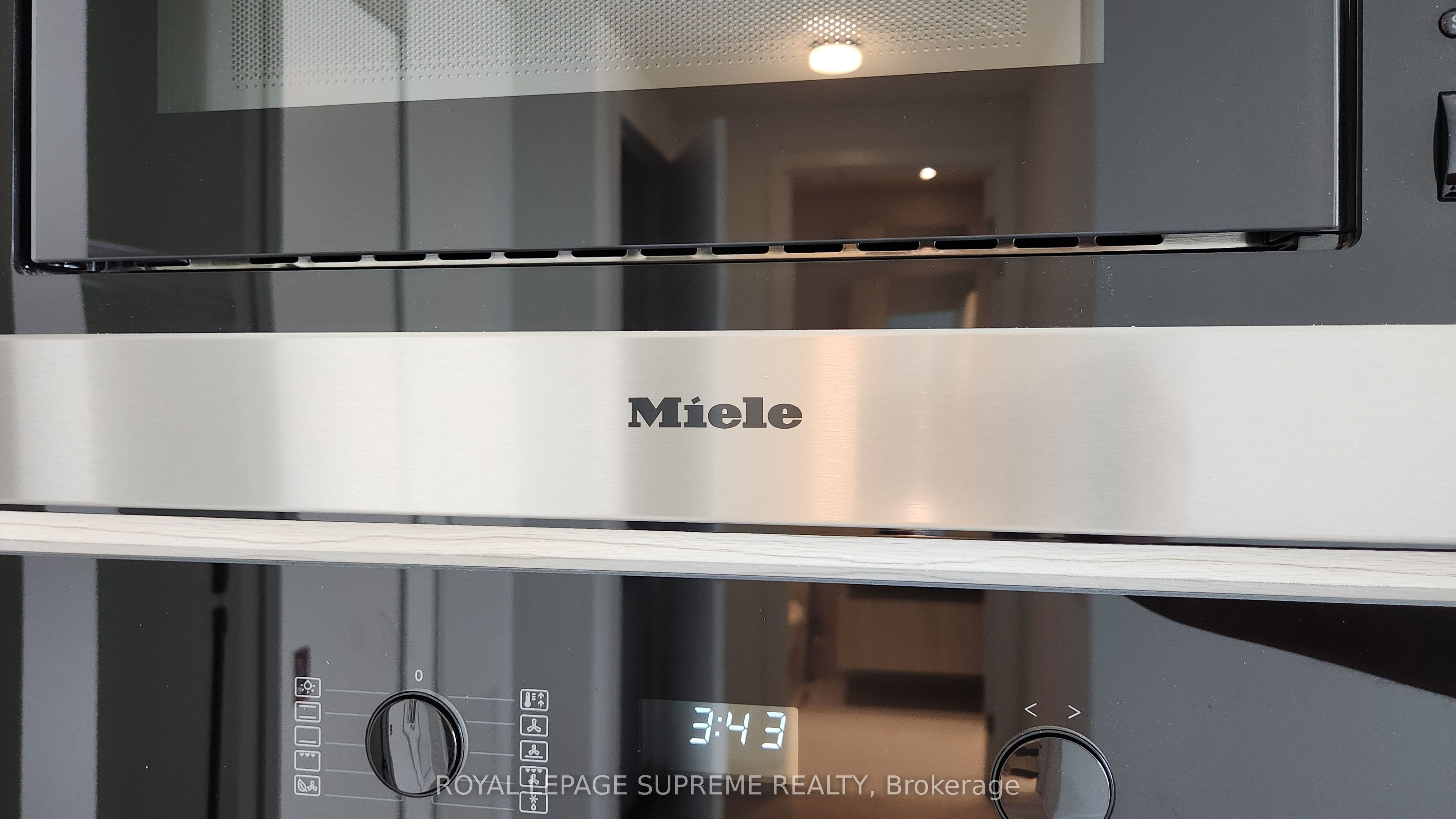 Additional image 5 of 5805-11 Yorkville Avenue, Toronto, ON, M4W 0B7