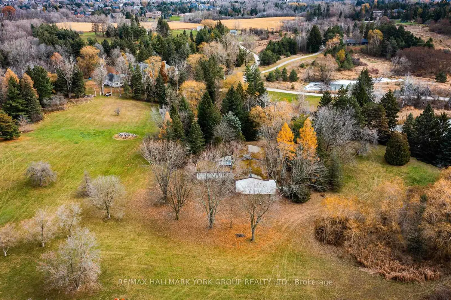 Additional image 4 of 250 South Summit Farm Road