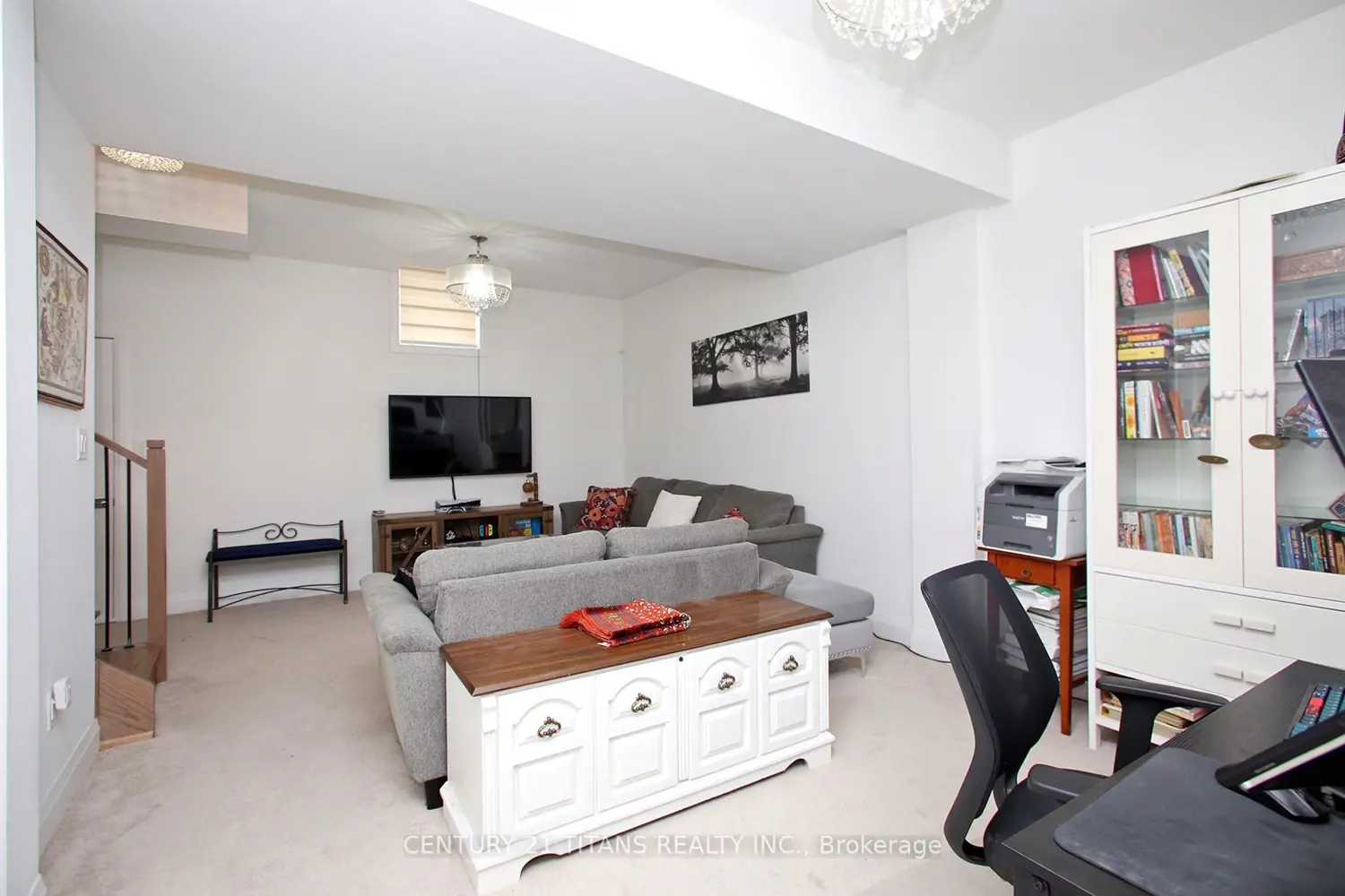 Additional image 18 of 18 Vern Robertson Gate