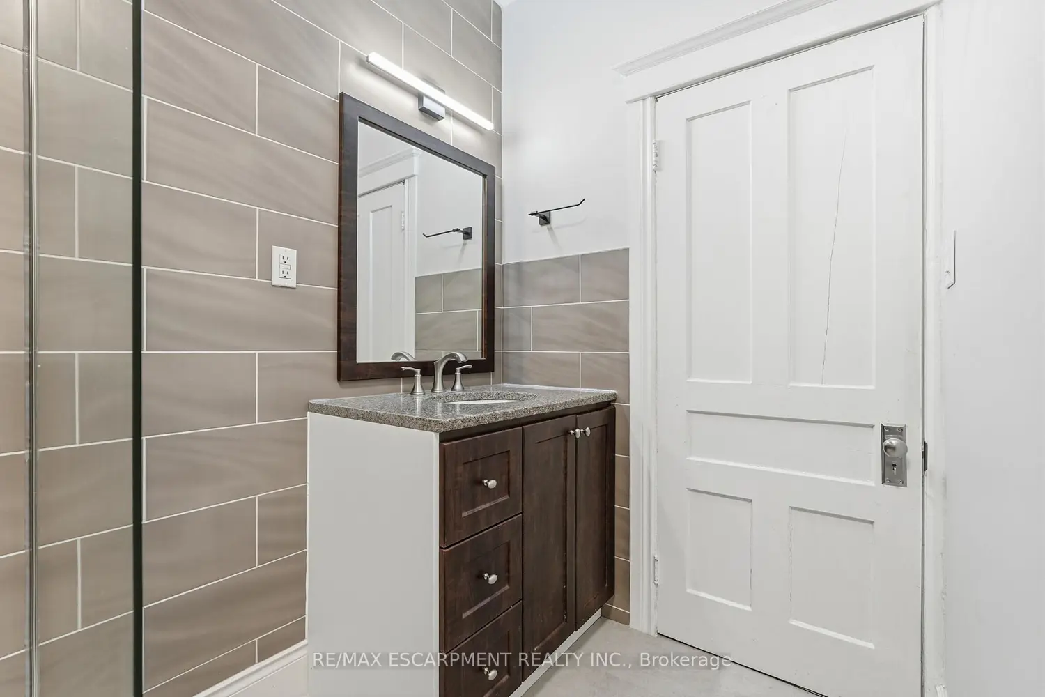 Additional image 20 of 68-70 Robert Street