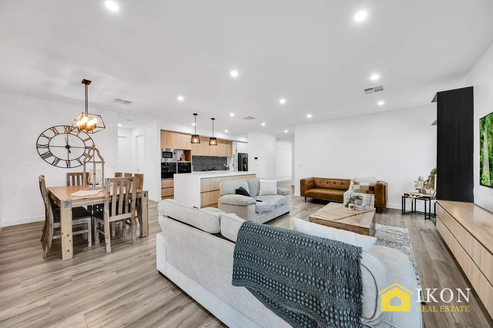 Additional image 11 of 1 VALMONT STREET, Craigieburn VIC 3064