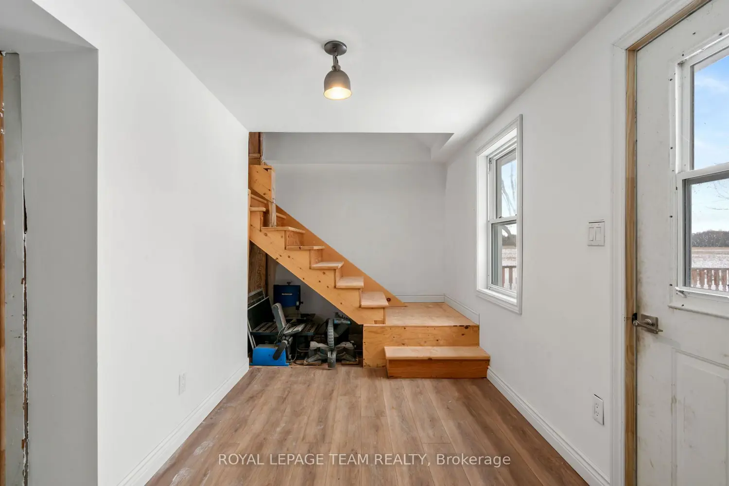 Additional image 10 of 3542 Beckstead Road