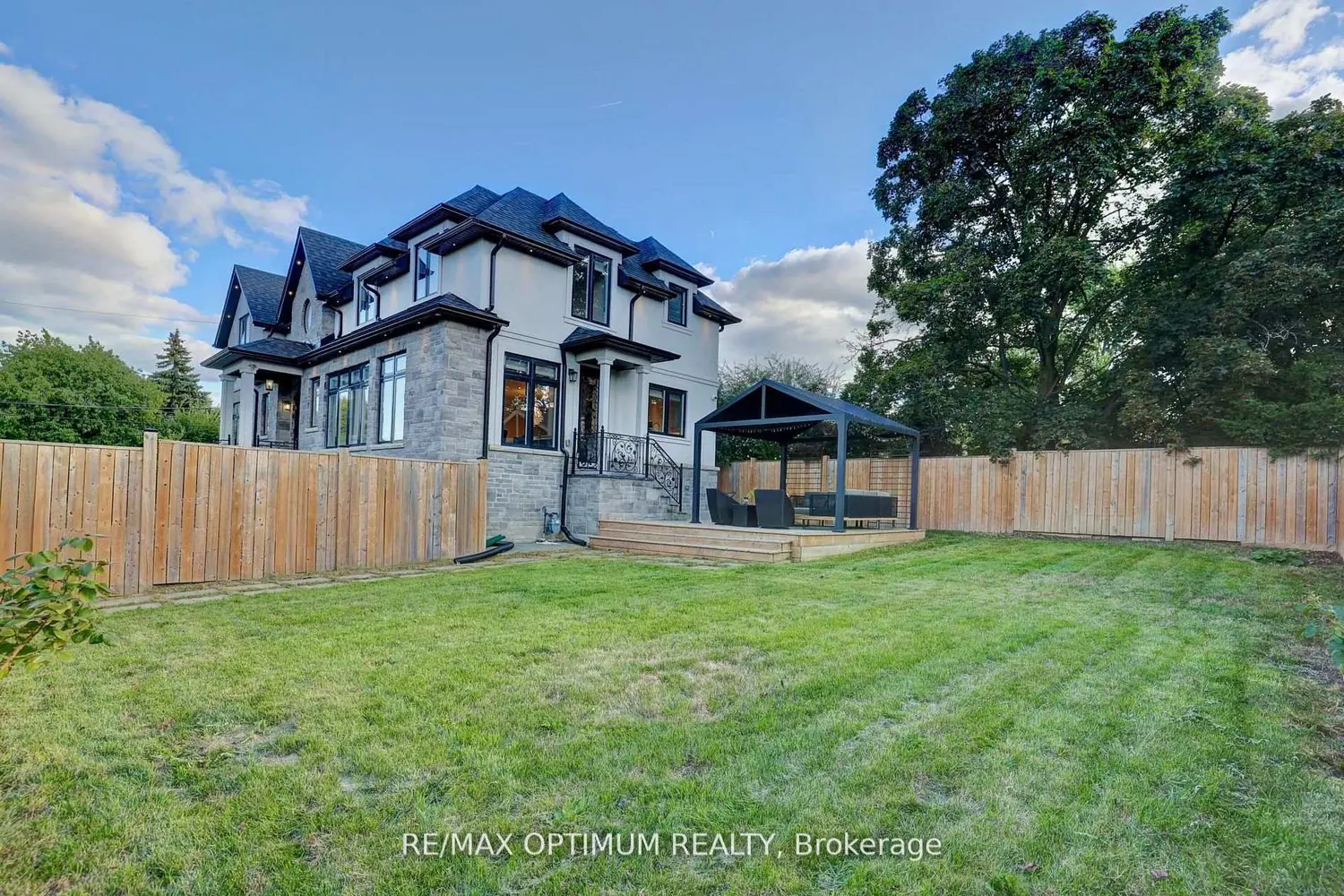 Additional image 17 of 26 Pioneer Drive