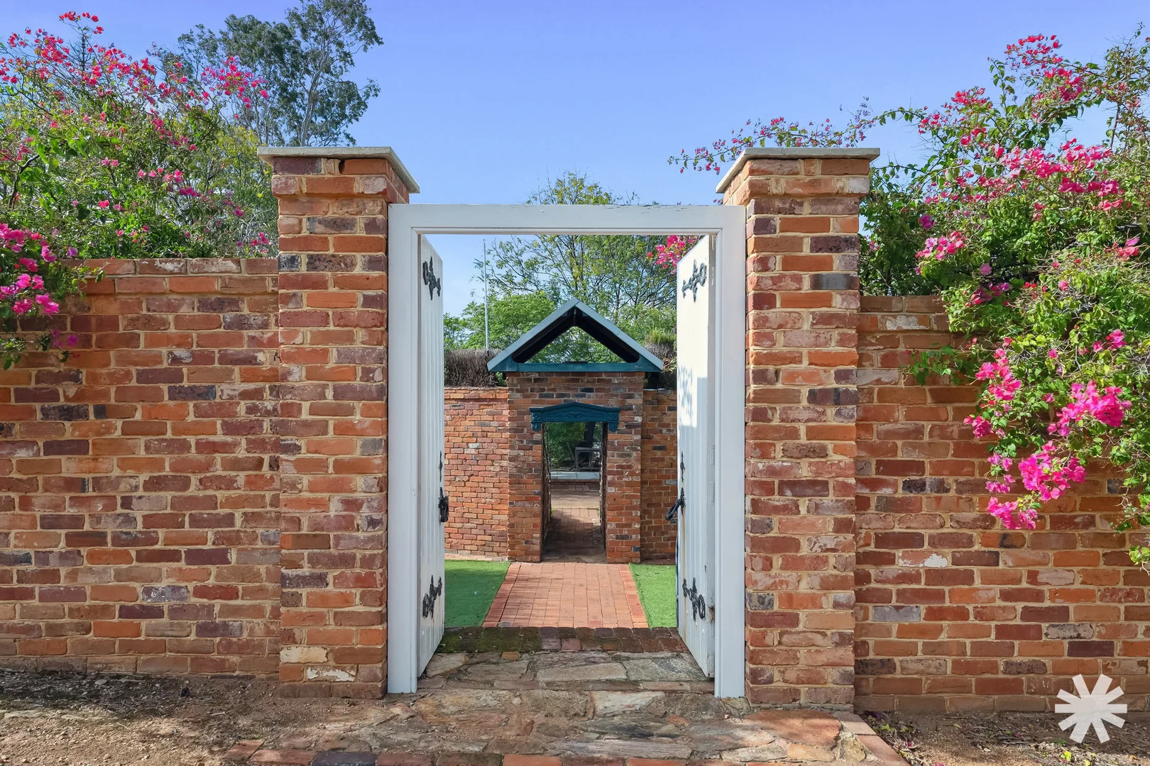 Additional image 46 of 24 Grey Street, York WA 6302