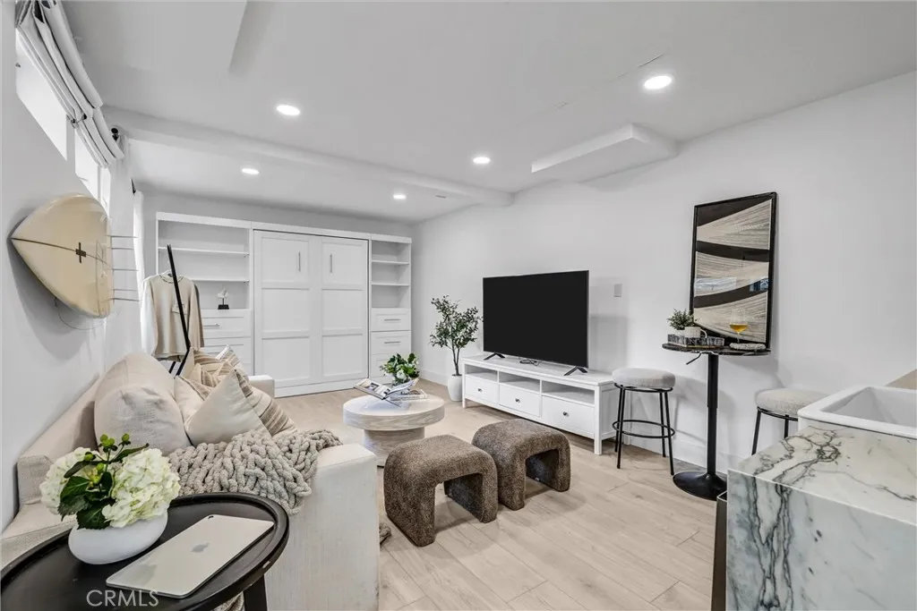 Additional image 10 of 1025 Oro St, Laguna Beach, CA 92651