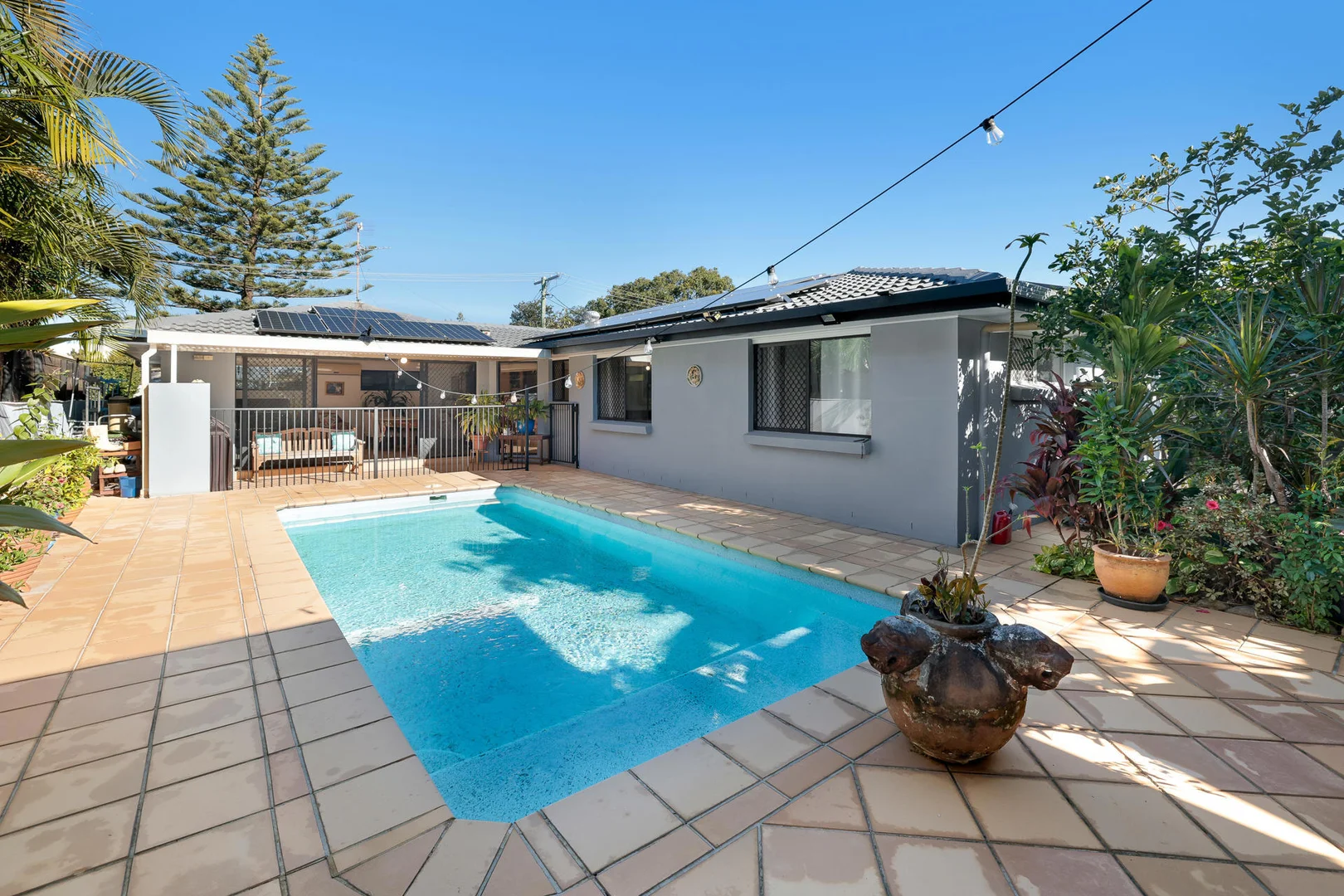 Additional image 13 of 37 St Andrews Avenue, Isle Of Capri QLD 4217