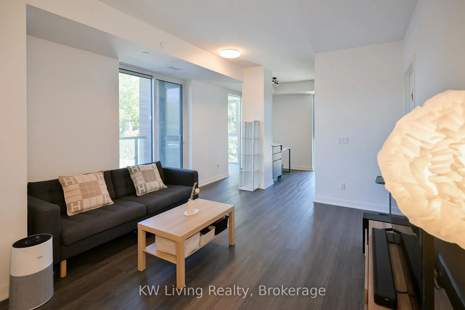 Additional image 12 of 185 Alberta Avenue 303