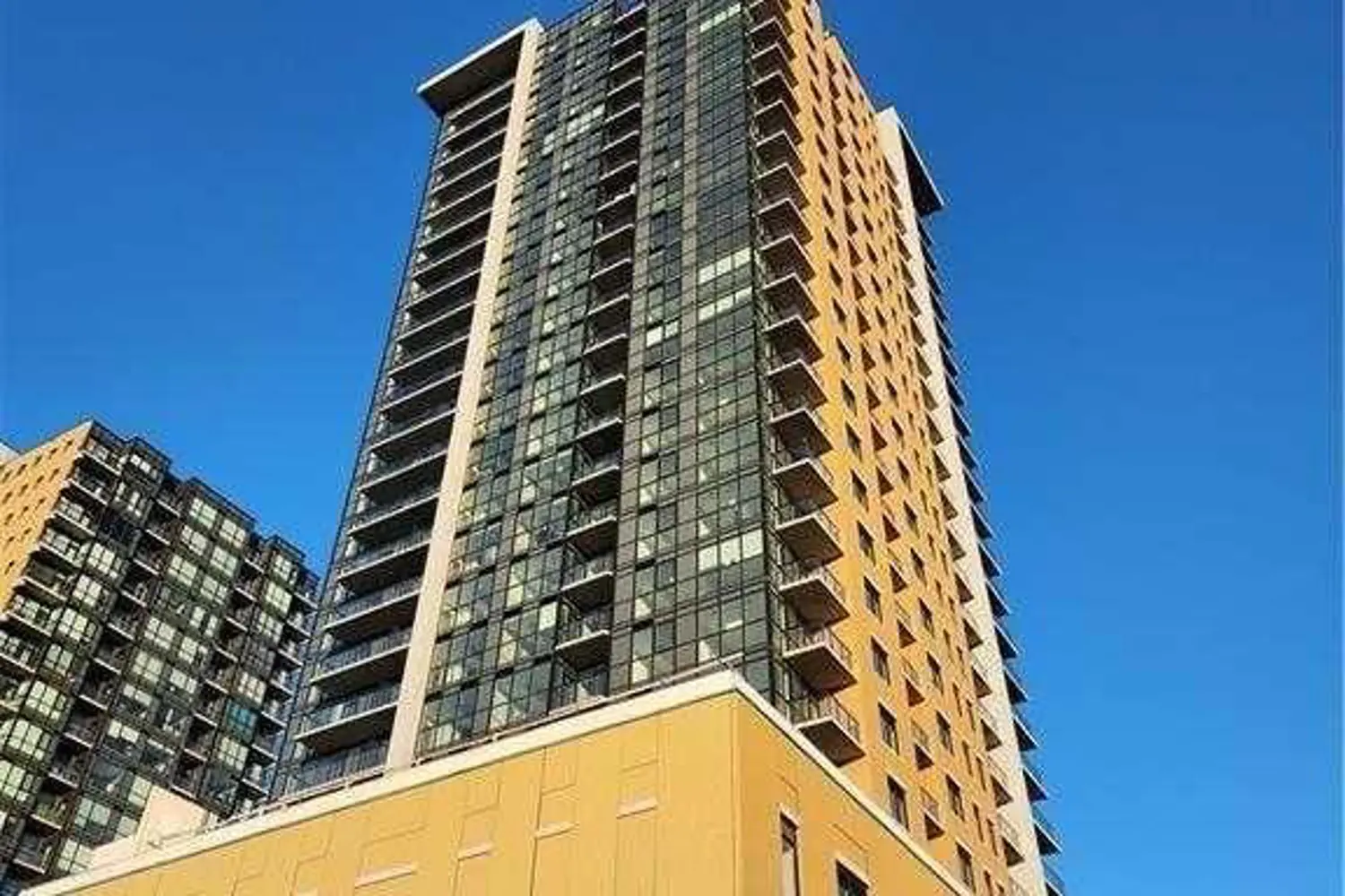 Additional image 2 of 108 Garment Street 708