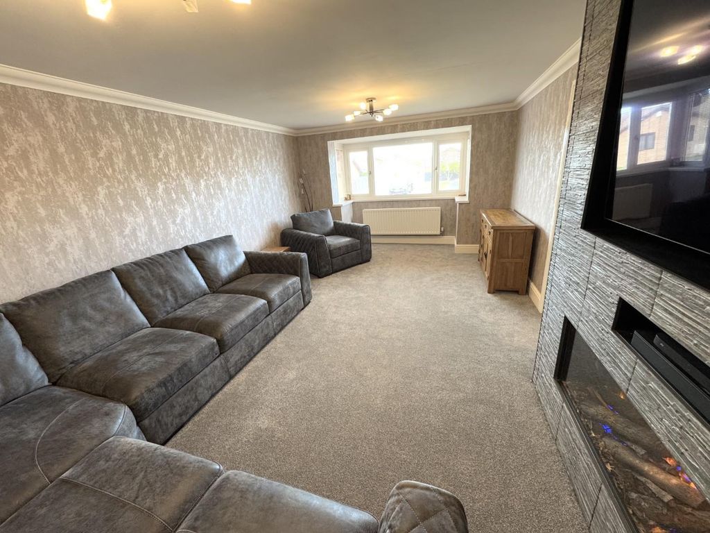 Additional image 8 of 4 bed detached house for saleApplewood Close, Clavering, Hartlepool TS27