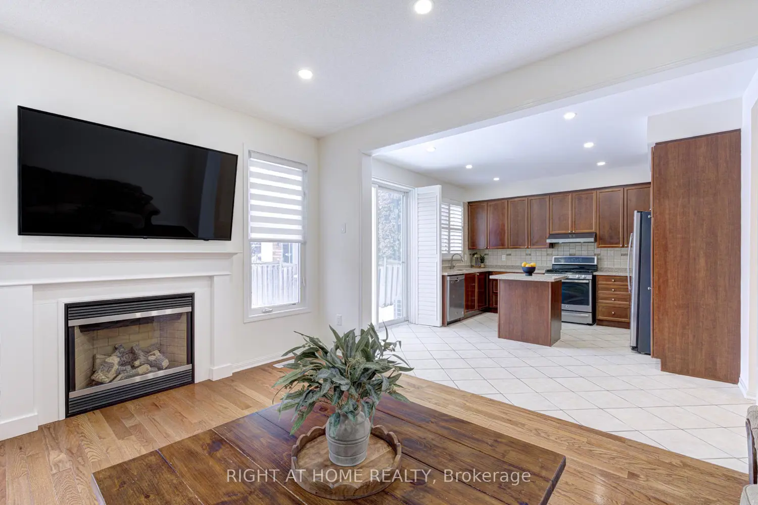 Additional image 13 of 796 Rayner Court
