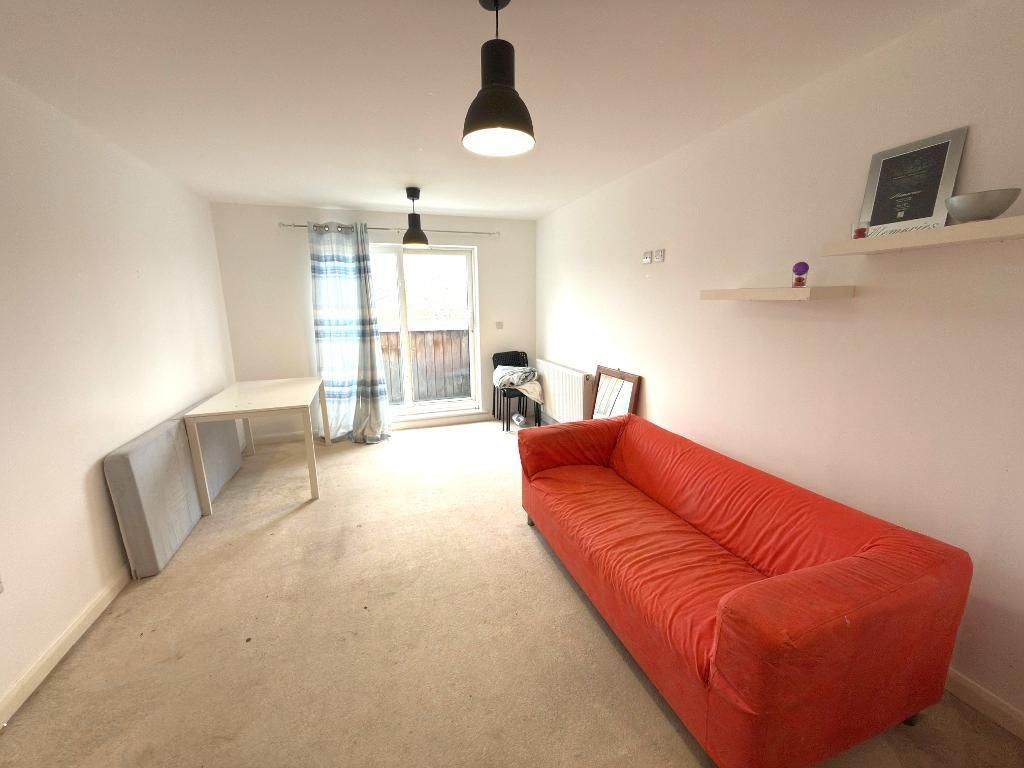 Additional image 7 of 1 bed flat for saleDudley Street, High Town, Luton, Bedfordshire LU2