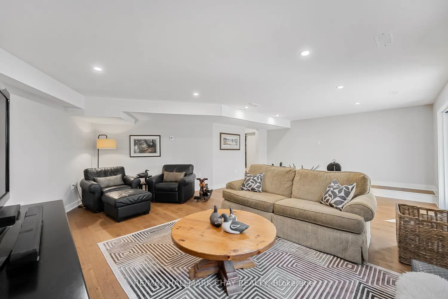 Additional image 14 of 1359 Old Barrie Road