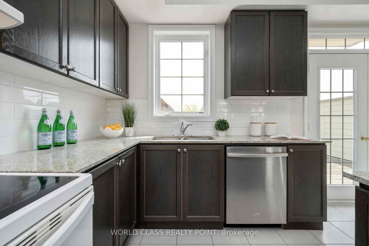 Additional image 7 of 73 Cathedral High Street