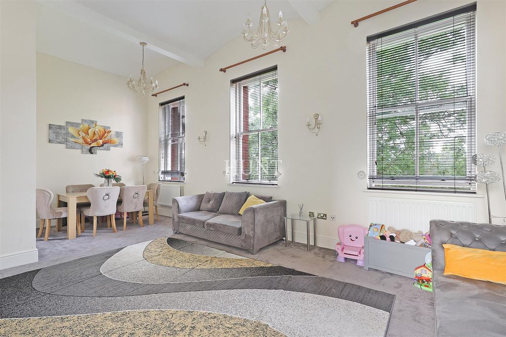 Additional image 8 of 2 bed flat for saleSutherland House, Repton Park, Woodford Green IG8
