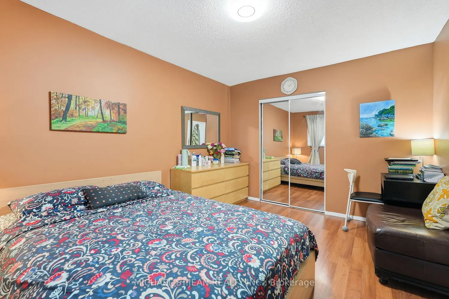 Additional image 16 of 1440 Garth Street 30