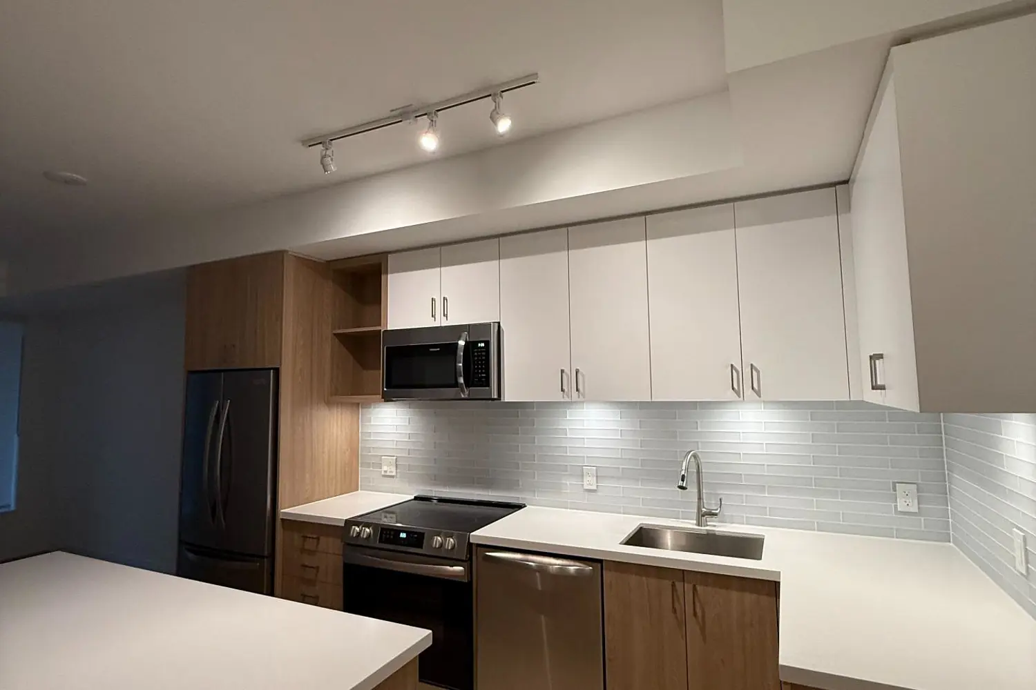 Additional image 3 of 333 Sunseeker Avenue 242