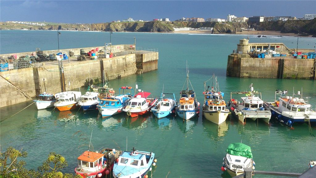 Additional image 18 of 2 bed flat for salePentire Avenue, Newquay, Cornwall TR7