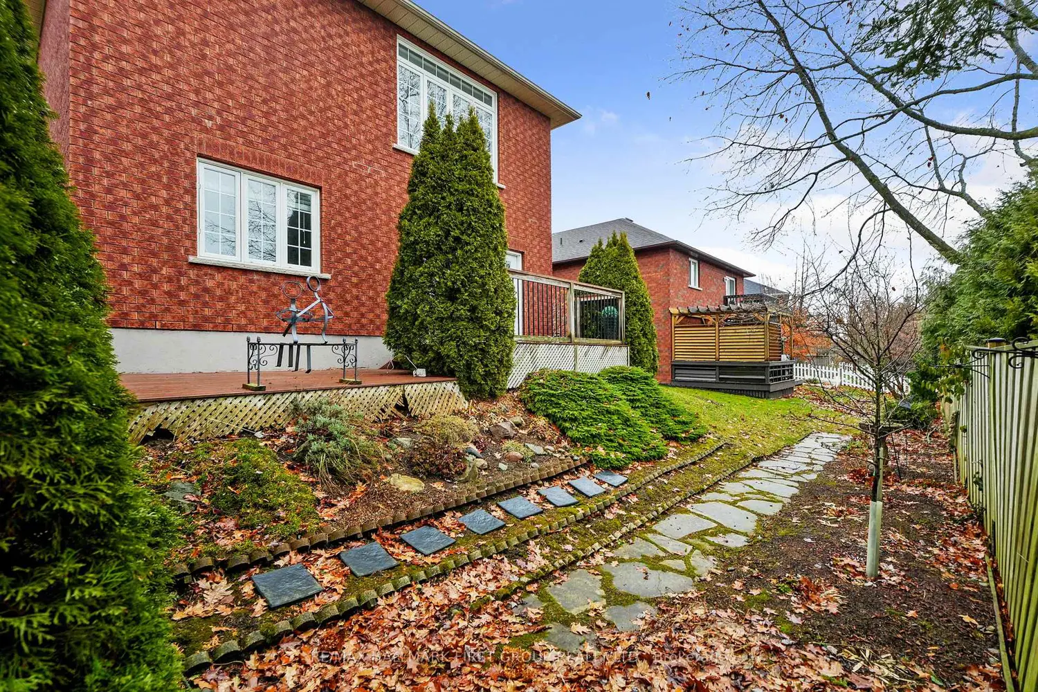 Additional image 19 of 301 Rockingham Court