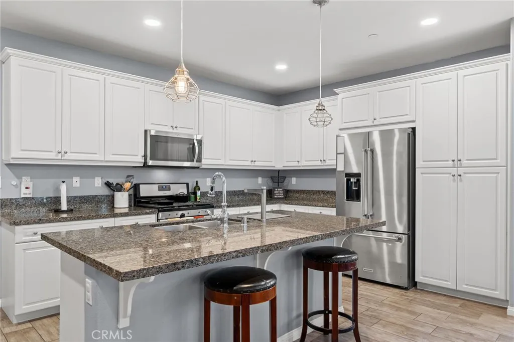 Additional image 36 of 9705 Dutchman Peak Ln, Bakersfield, CA 93311