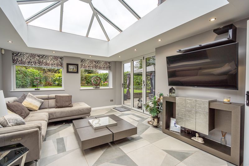 Additional image 12 of 7 bed detached house for sale96 Damson Lane, Shifnal TF11