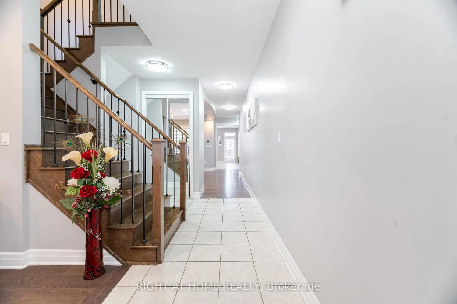 1190 Mceachern Court photo 5
