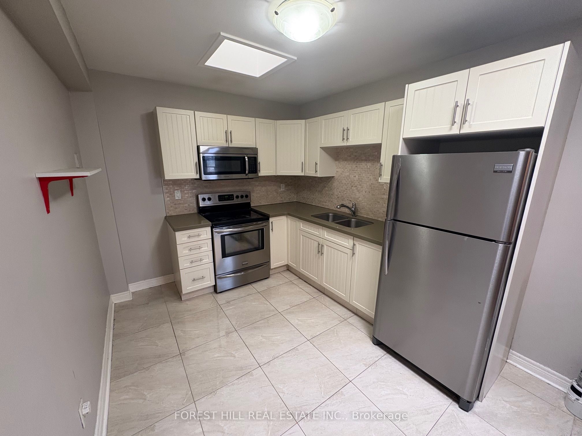 Additional image 5 of 2-341 Lakeshore Road E, Oakville, ON, L6J 1J4