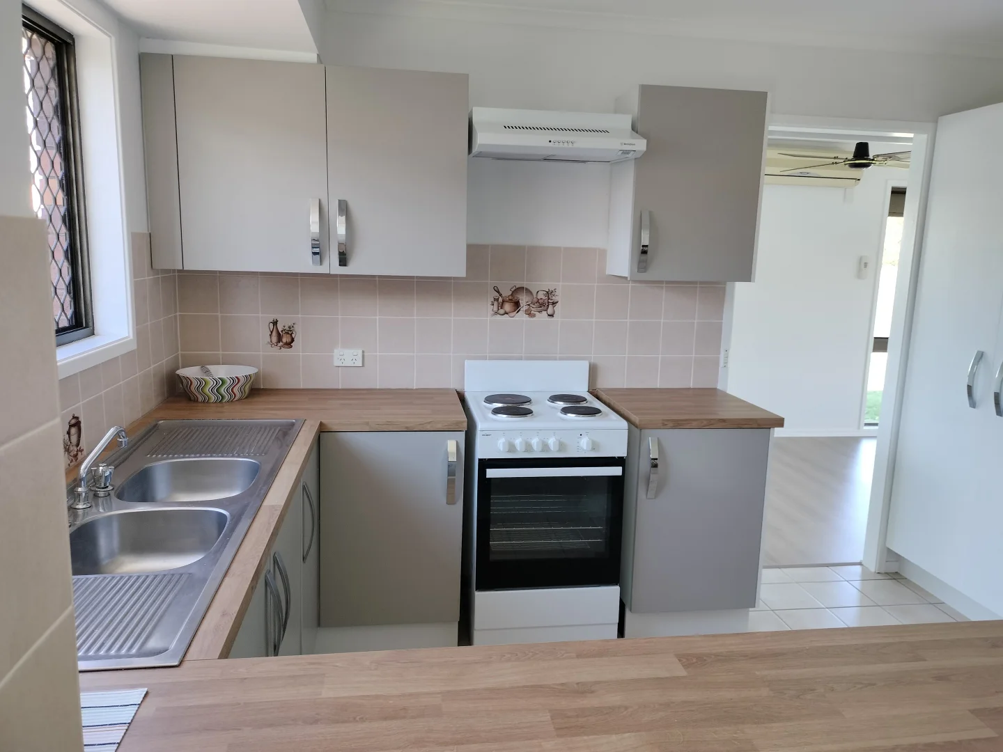 Additional image 5 of 27 Captain Cook Drive, Banksia Beach QLD 4507