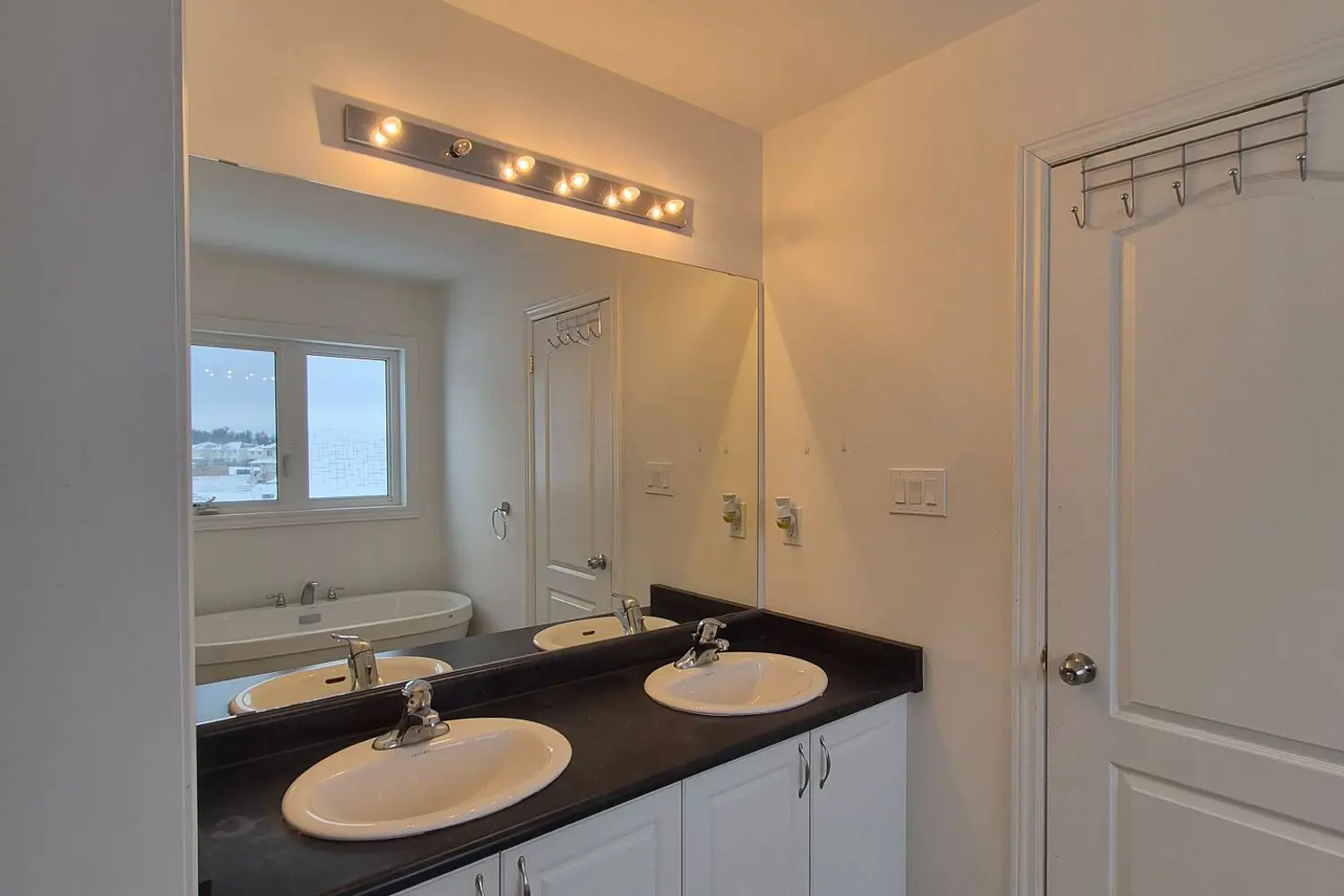 Additional image 9 of 57 Sasco Way