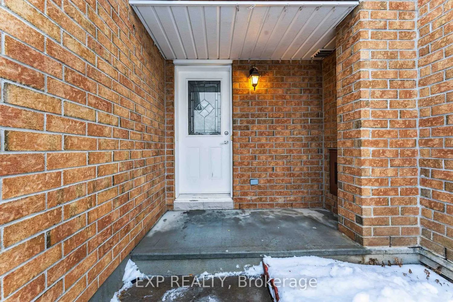 214 Montmorency Way photo 3